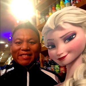 Meet your Posher, Vince Q